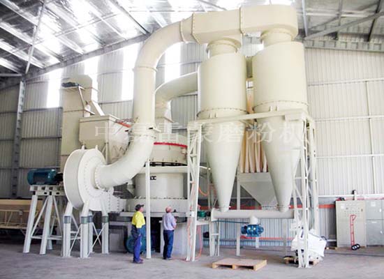 福建雷蒙磨粉機(jī)客戶(hù)現(xiàn)場(chǎng)